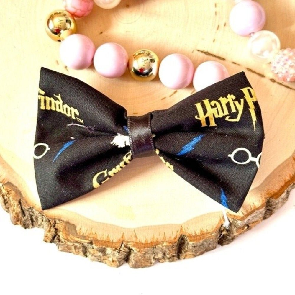 NWOT Harry Potter Fabric Hairbow in Black & Gold